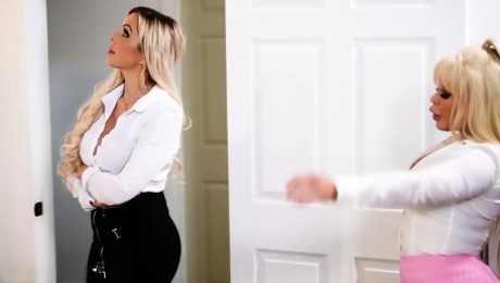 Real Estate Agent Nina Elle Goes Wild With A MILF