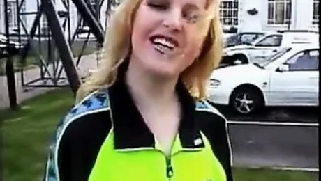 Donna Williams - British Amateur Slut - Big Willy Omar