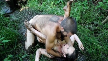 Muddy Nature MILF Takes Intense Grinding On Pussy And Ass From Hairy Cock