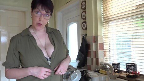 Mature dirt with unattainable madam fromXXX